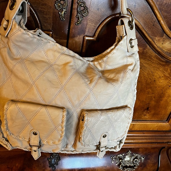 🌟 stunning, Isabella Fiore, full size, Beijing cream, leather purse - Picture 13 of 16